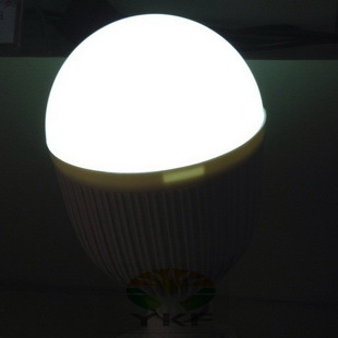 【18WLED球泡燈 E27螺口燈座 塑料照明球泡燈 特亮節(jié)能質(zhì)保18個(gè)月】?jī)r(jià)格,廠家,圖片,LED球泡燈,深圳市忠翔電子-馬可波羅網(wǎng)